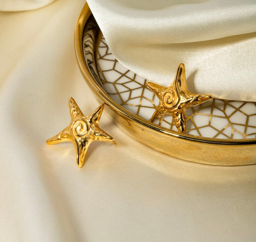 St Lucia Boutique Aquarius statement starfish earrings - 18k gold plated - Shop women's at St Lucia Boutique