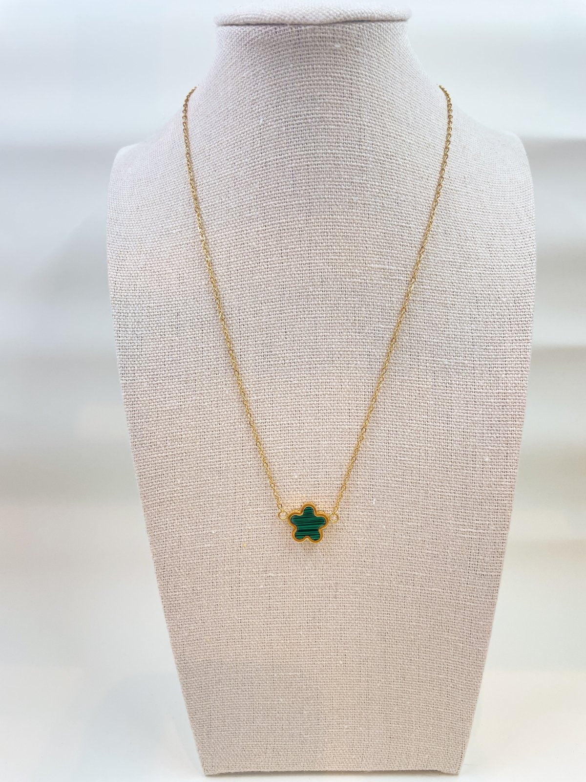 St Lucia Boutique Clover leaf necklace - 18k gold plated - Shop women's Accessories at St Lucia Boutique