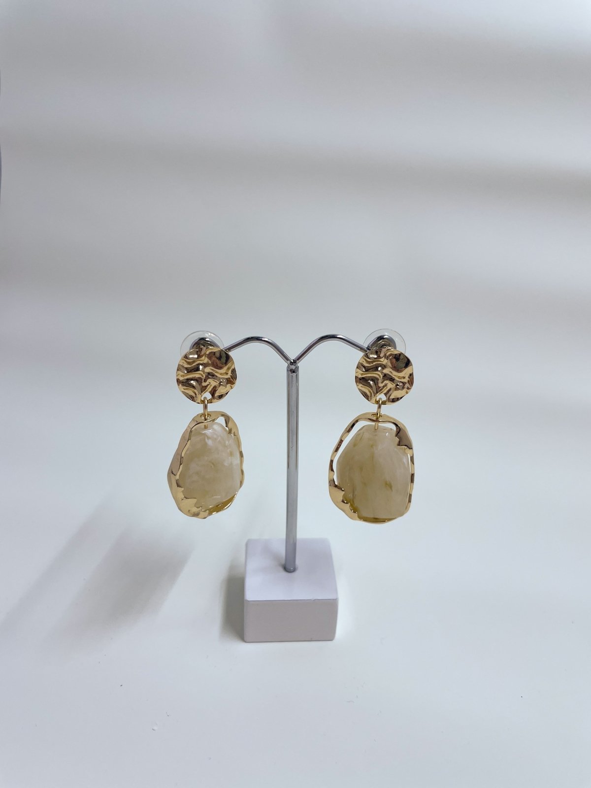 St Lucia collection Mira drop earrings - 18k gold plated - Shop women's earrings at St Lucia Boutique